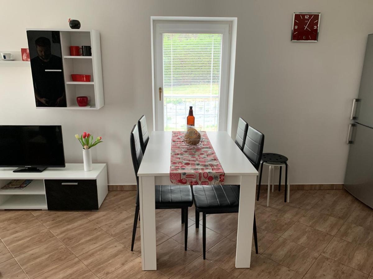 Apartmany Na Rozcesti Lomnice nad Popelkou Экстерьер фото